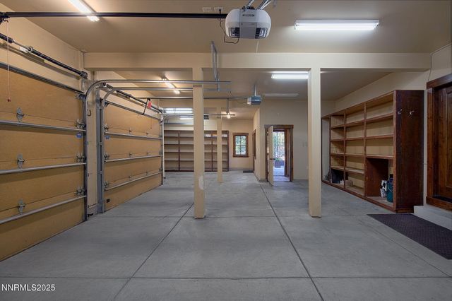 16555 Evergreen Hills Drive, Reno, NV 89511