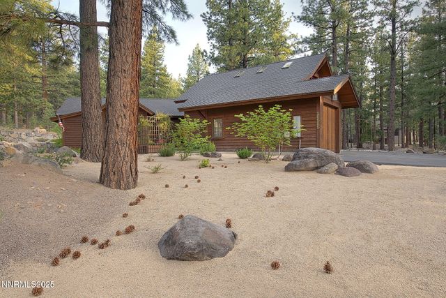 16555 Evergreen Hills Drive, Reno, NV 89511