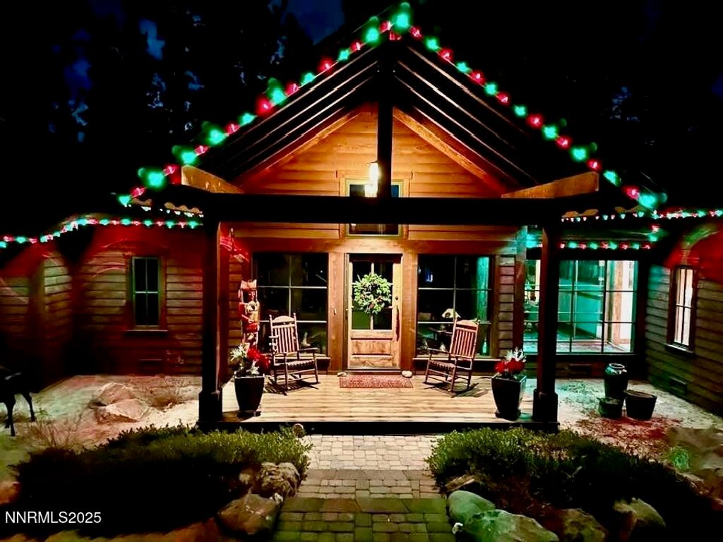 16555 Evergreen Hills Drive, Reno, NV 89511