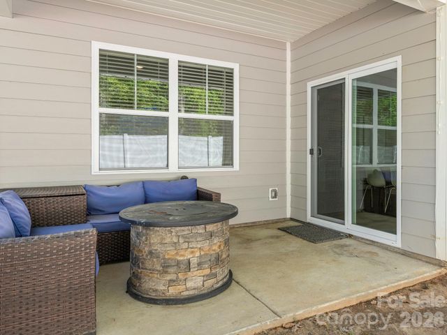3649 Azalea Ridge Drive, Mount Holly, NC 28120