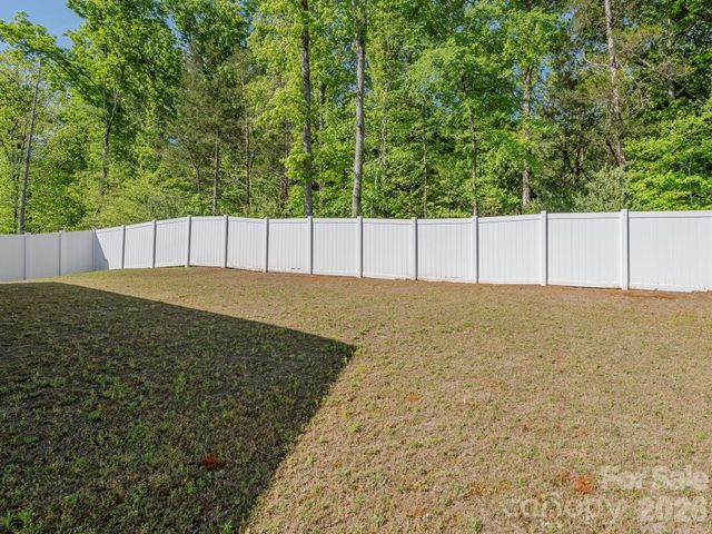3649 Azalea Ridge Drive, Mount Holly, NC 28120