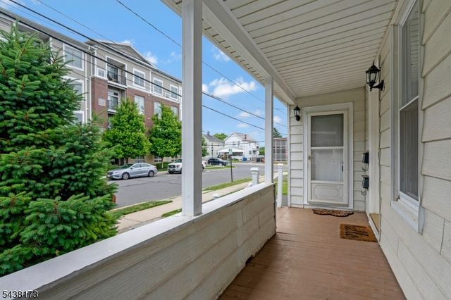 5 3Rd St, Raritan Boro, NJ 08869
