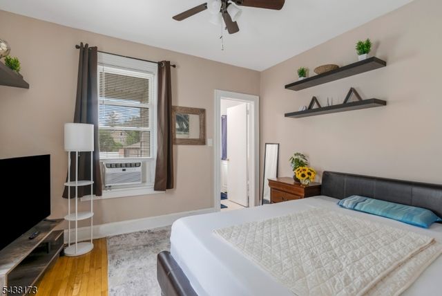 5 3Rd St, Raritan Boro, NJ 08869