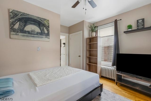 5 3Rd St, Raritan Boro, NJ 08869