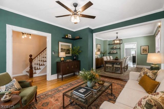 5 3Rd St, Raritan Boro, NJ 08869