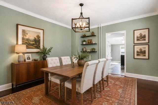 5 3Rd St, Raritan Boro, NJ 08869