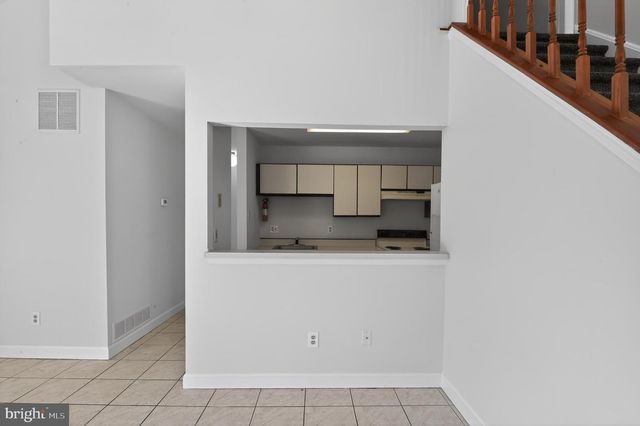 2701 CANYON CT, Mays Landing, NJ 08330