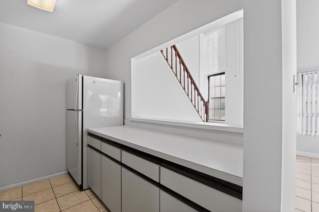 2701 CANYON CT, Mays Landing, NJ 08330