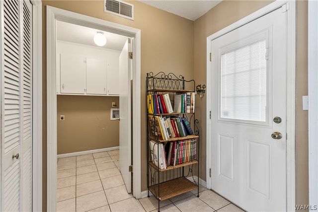 2739 Forest, Northport, AL 35476