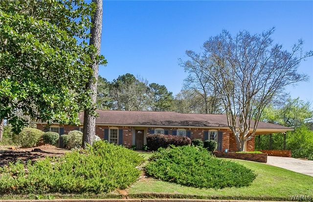 2739 Forest, Northport, AL 35476