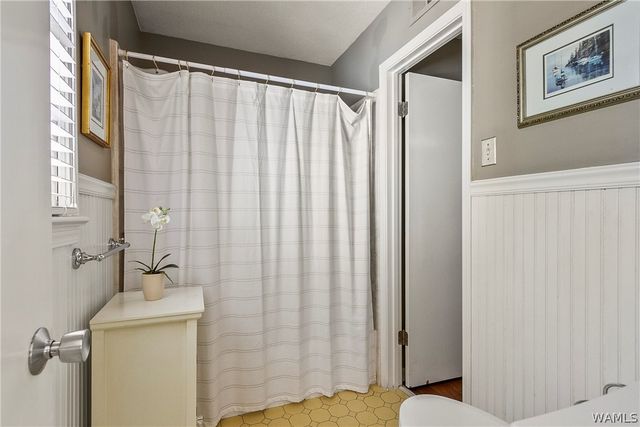 2739 Forest, Northport, AL 35476