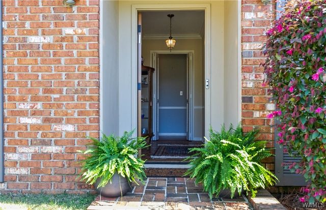 2739 Forest, Northport, AL 35476