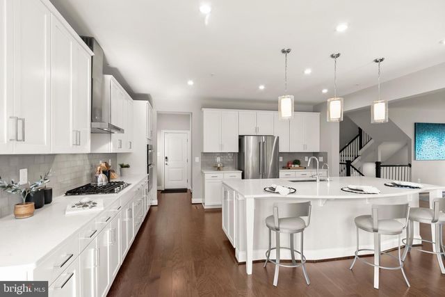 6158 FLUTIE LN, Clarksville, MD 21029