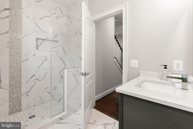 6158 FLUTIE LN, Clarksville, MD 21029