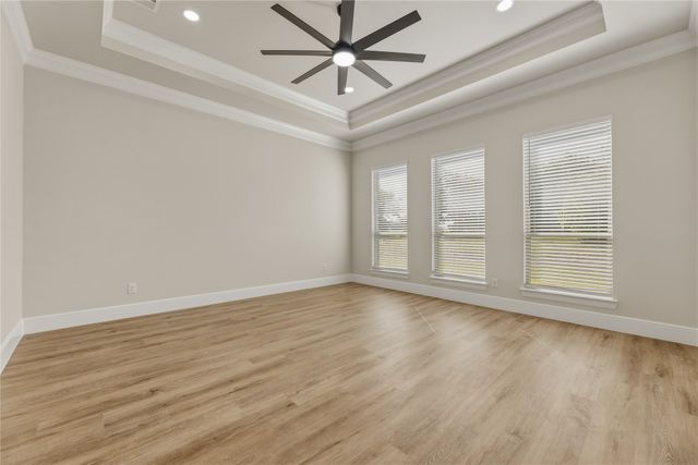 8400 Stallion Drive, Godley, TX 76044