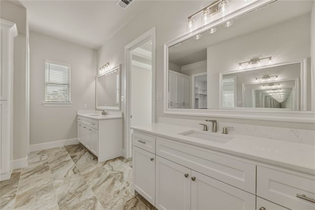 8400 Stallion Drive, Godley, TX 76044