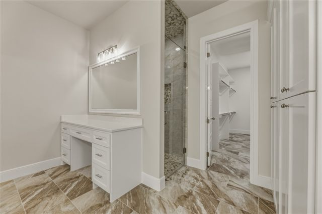 8400 Stallion Drive, Godley, TX 76044
