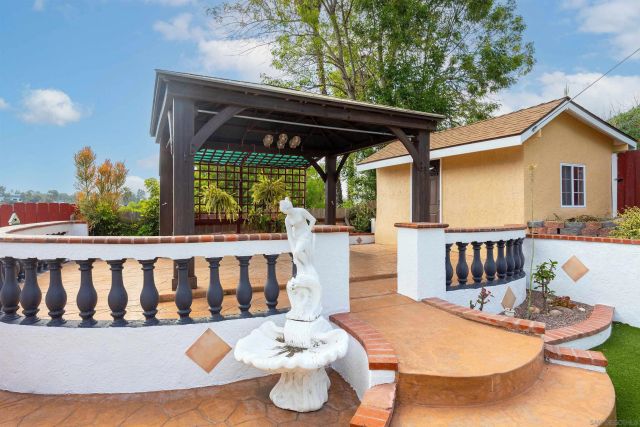 11225 Madrigal St, San Diego, CA 92129