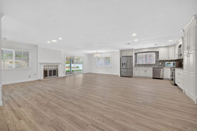 11225 Madrigal St, San Diego, CA 92129
