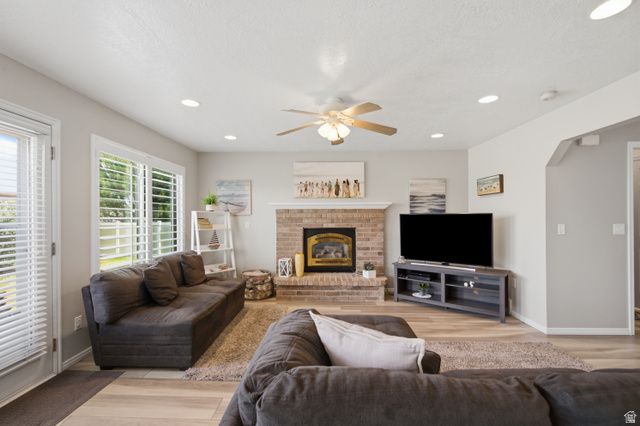 943 E 2330 N, Lehi, UT 84043