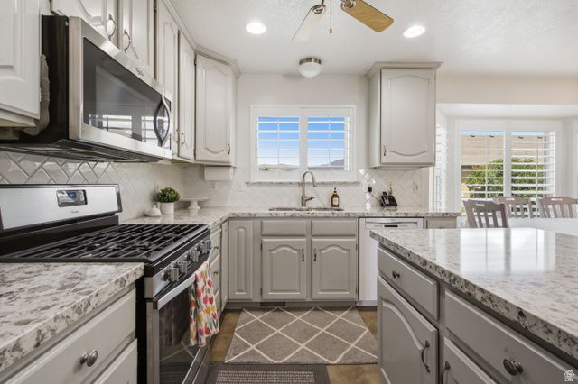 943 E 2330 N, Lehi, UT 84043