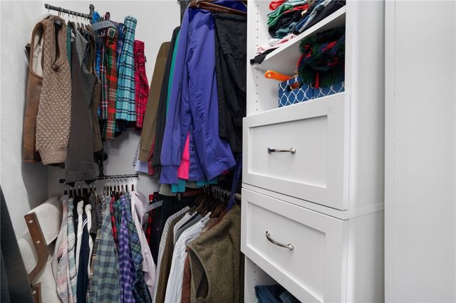 50 Ashburton Street 23, Providence, RI 02904