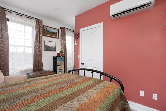 50 Ashburton Street 23, Providence, RI 02904