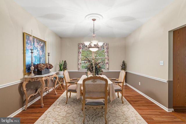 56 EQUESTRIAN DR, Burlington, NJ 08016
