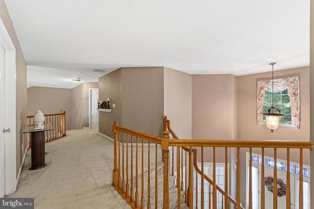 56 EQUESTRIAN DR, Burlington, NJ 08016