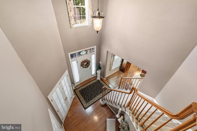 56 EQUESTRIAN DR, Burlington, NJ 08016