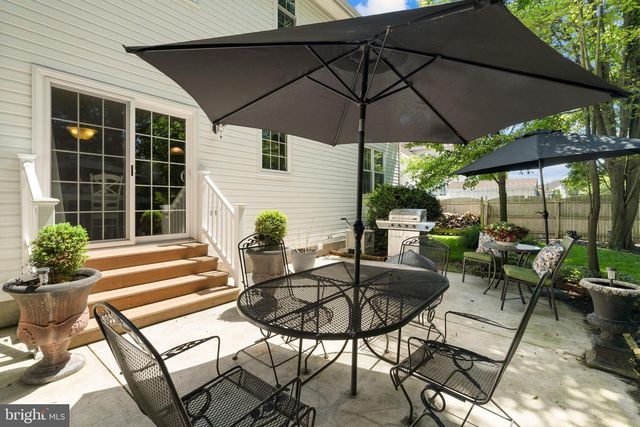 56 EQUESTRIAN DR, Burlington, NJ 08016