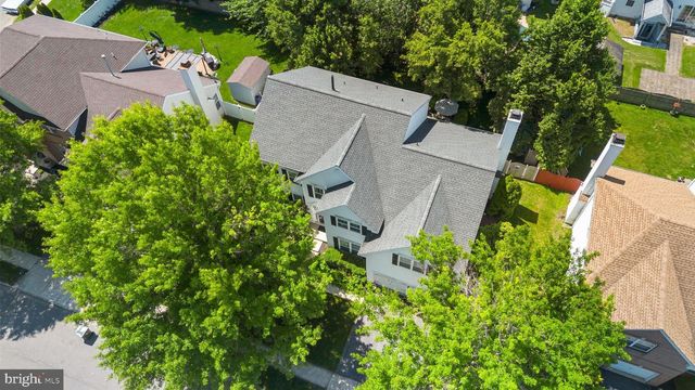 56 EQUESTRIAN DR, Burlington, NJ 08016