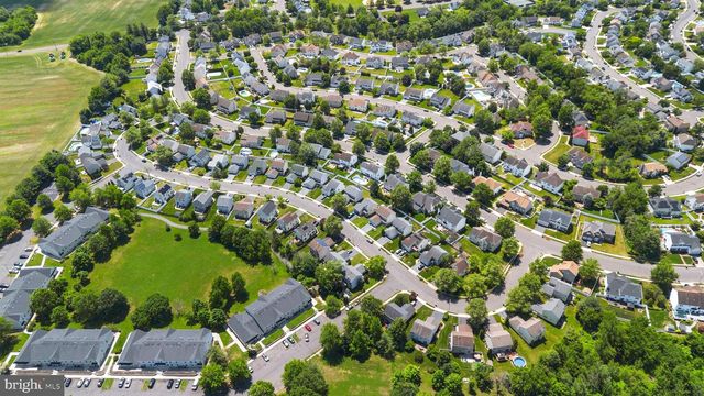 56 EQUESTRIAN DR, Burlington, NJ 08016