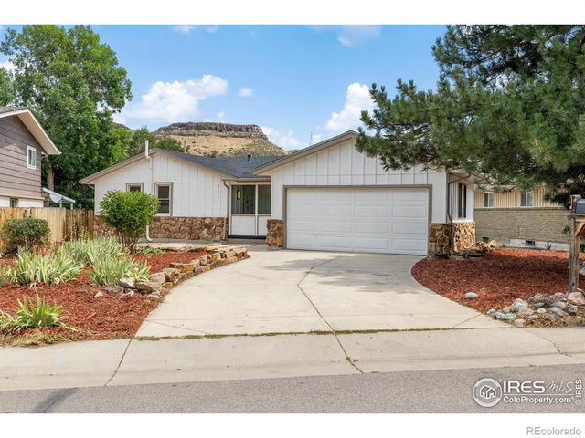 2101 Arapahoe Street, Golden, CO 80401