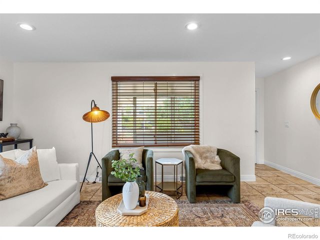 2101 Arapahoe Street, Golden, CO 80401