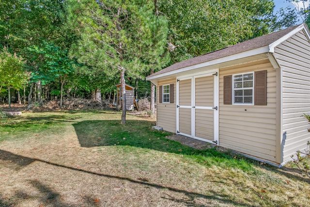 6520 Indian Point Road, Montague, MI 49437