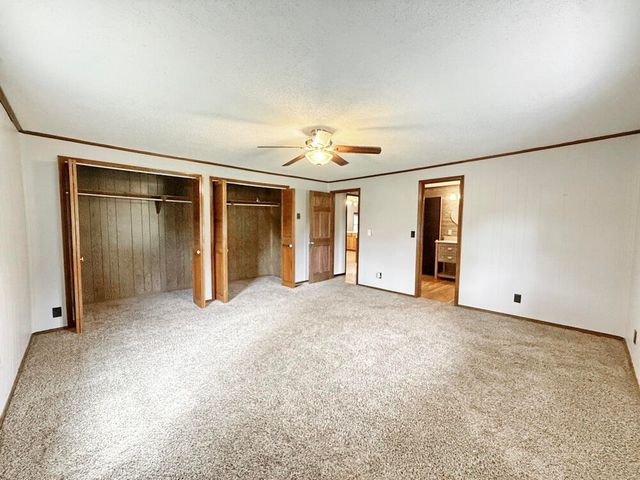 14562 S 3rd Street, Stockton, MO 65785