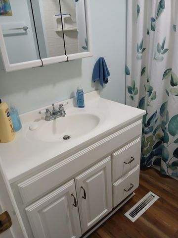 6110 O'Neil Street, Dalton Twp, MI 49457