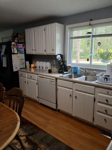 6110 O'Neil Street, Dalton Twp, MI 49457