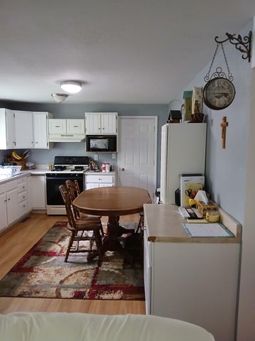 6110 O'Neil Street, Dalton Twp, MI 49457