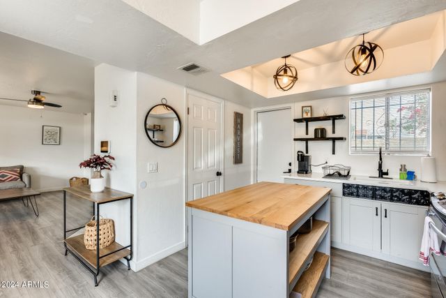 1618 N 32ND Street 6, Phoenix, AZ 85008