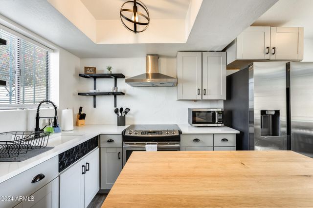 1618 N 32ND Street 6, Phoenix, AZ 85008