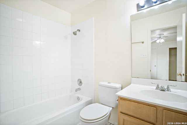 6054 Bantry Bay, San Antonio, TX 78240