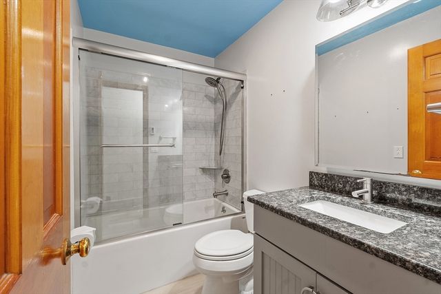 105 Granite Street 3, Rockport, MA 01966