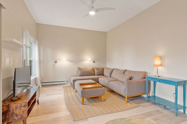 105 Granite Street 3, Rockport, MA 01966