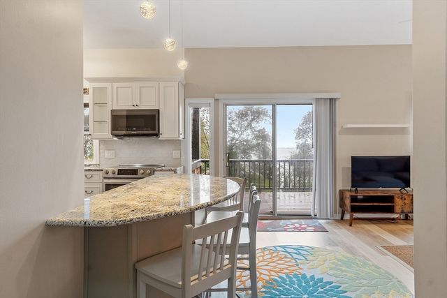 105 Granite Street 3, Rockport, MA 01966