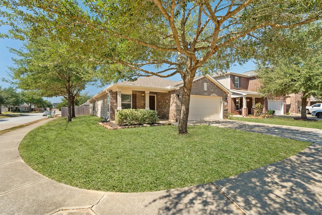 15403 Harris Canyon Lane, Cypress, TX 77429