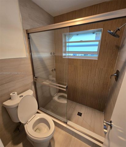 5130 SW 40th Ave 2B, Dania Beach, FL 33314