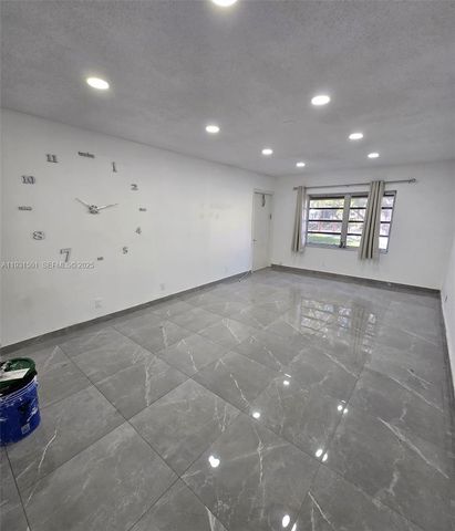 5130 SW 40th Ave 2B, Dania Beach, FL 33314