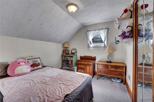 2415 Linwood Avenue, Niagara Falls, NY 14305